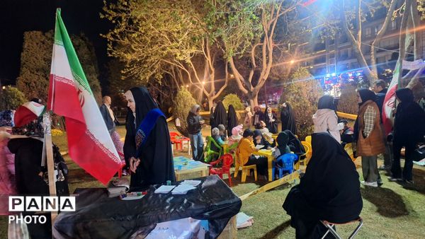 گذری بر اجتماعات شبانه میدان ولیعصر الهیه مشهد