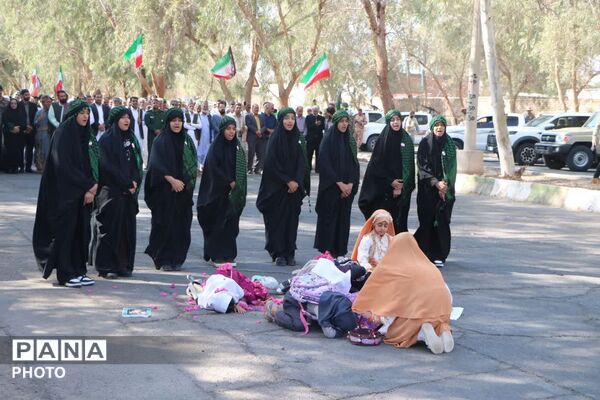 رزمایش 2 هزار و 500 نفری جانفدایان در فهرج 