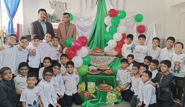 جشن میلاد امام زمان(عج)در دبستان شهید عجمی فدافن کاشمر
