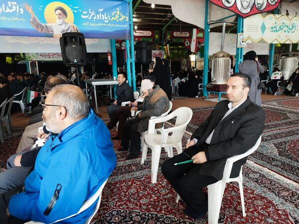 زنگ انقلاب در اصفهان نواخته شد