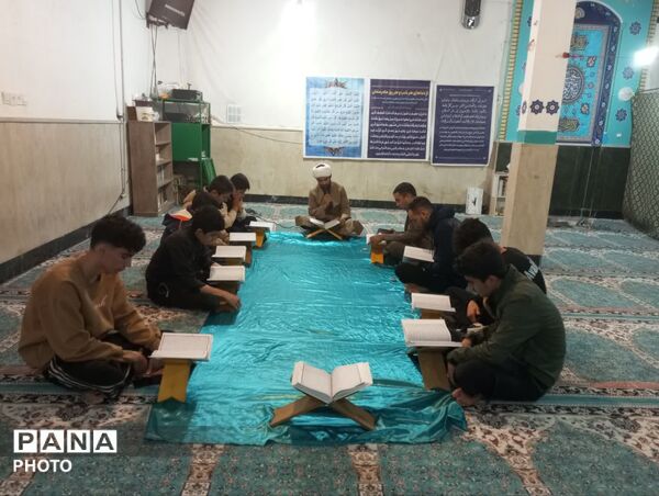 جزخوانی قرآن کریم در مساجد منطقه کوهنانی به مناسبت ماه مبارک رمضان  