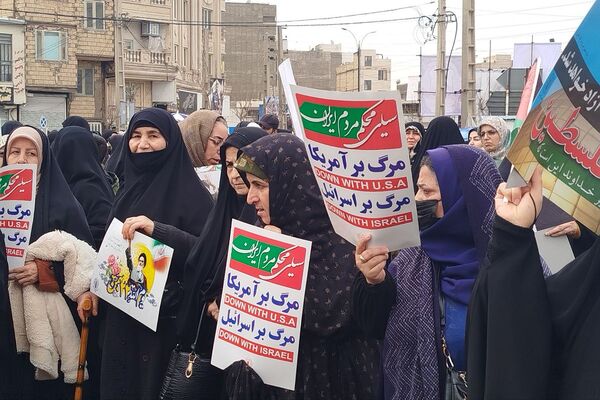 حماسه حضور مردم غیور باقرشهر و کهریزک در راهپیمایی ۲۲بهمن
