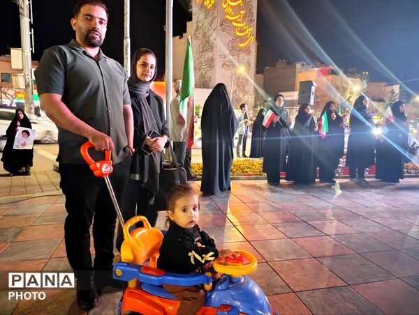 حماسه همدلی ملت در مشهد مقدس