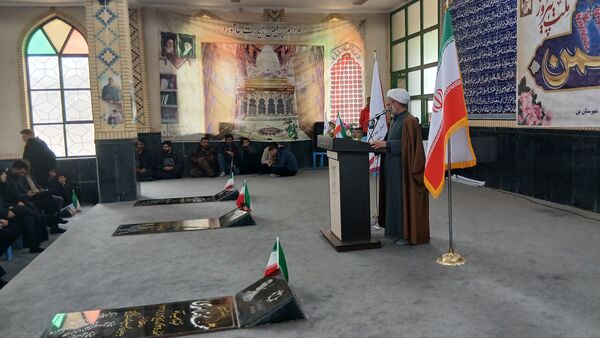 حاشیه نگاری حضور مردم شهر بن در راهپیمایی ۲۲ بهمن ۱۴۰۴