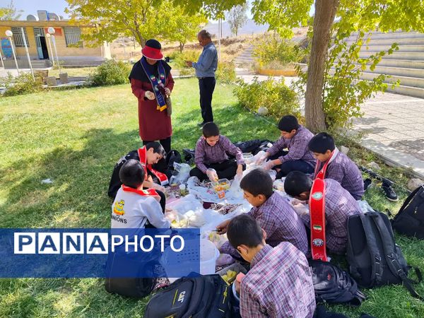 برگزاری اردوی تشکیلاتی مهارتی پیشتازان ناحیه ۳ شیراز 