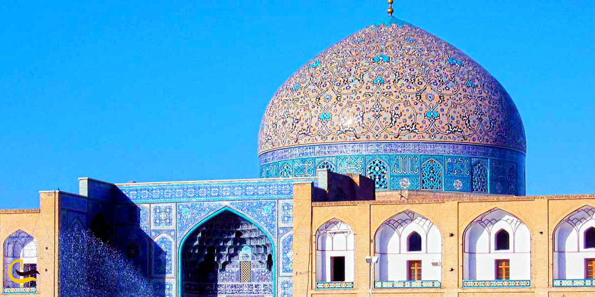 مساجد پایگاه اصلی تربیت و همبستگی اجتماعی هستند
