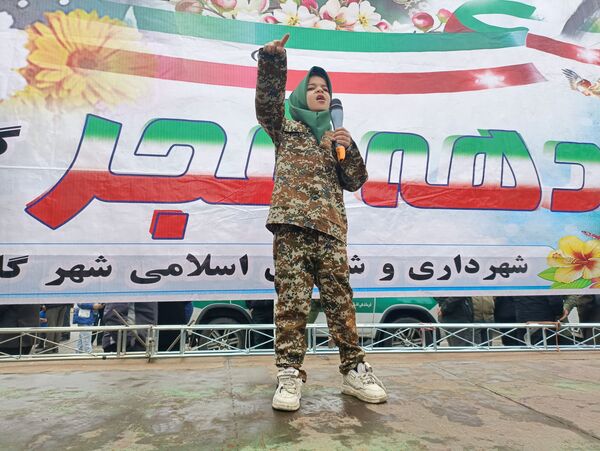 جشن تولد چهل و هفت سالگی انقلاب در گلوگاه 