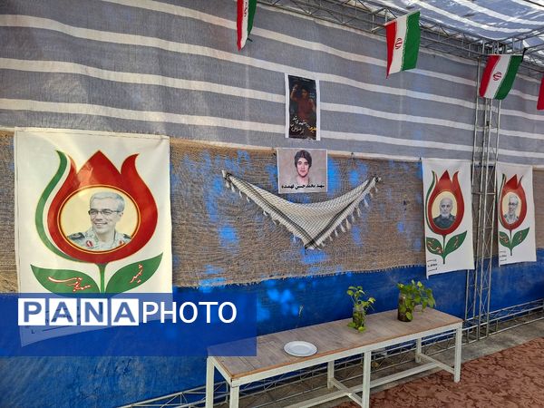  آیین تجدید میثاق دانش‌آموزان هنرستان امام حسن مجتبی (ع) با شهدای غواص دریادل