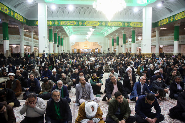 مراسم جشن شب میلاد امام زین العابدین(ع) در حرم حضرت معصومه(س)