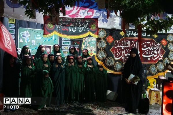  برپایی سفره حضرت رقیه (س) به کمک دانش‌آموزان و فرهنگیان پردیس