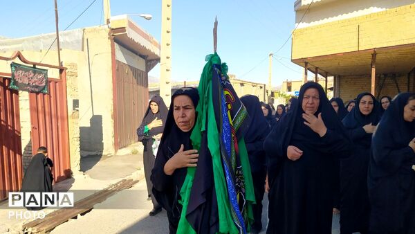 برگزاری آیین‌های عزاداری و مراسم زیارت اهل قبور در روستای مورانی