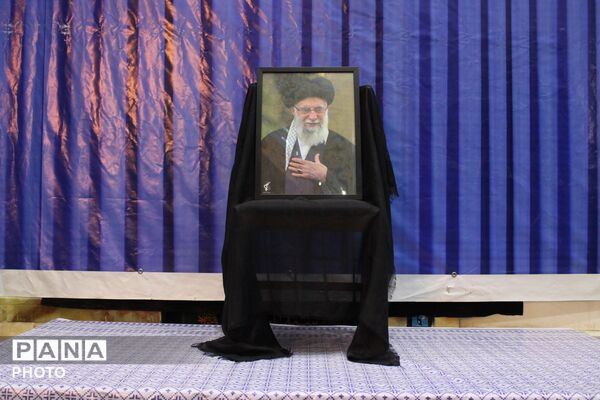 نظرآباد میزبان آیین بزرگداشت رهبر شهید با حضور مسئولان و دانش‌آموزان