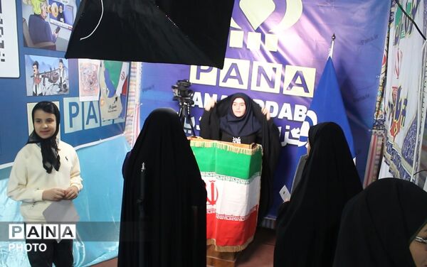 حضور پرشور نوجوانان مبارز در کافه رسانه اردبیل
