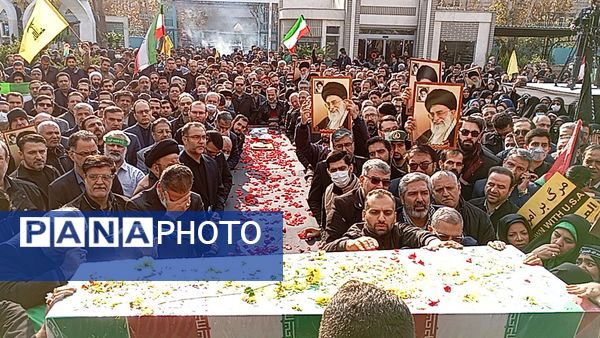 تشییع و تدفین پیکر شهید گمنام در اداره کل آموزش و پرورش شهر تهران