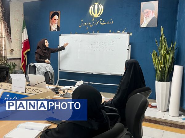 برگزاری جلسه فصلی مدرسین آموزش خانواده در شهرستان قدس
