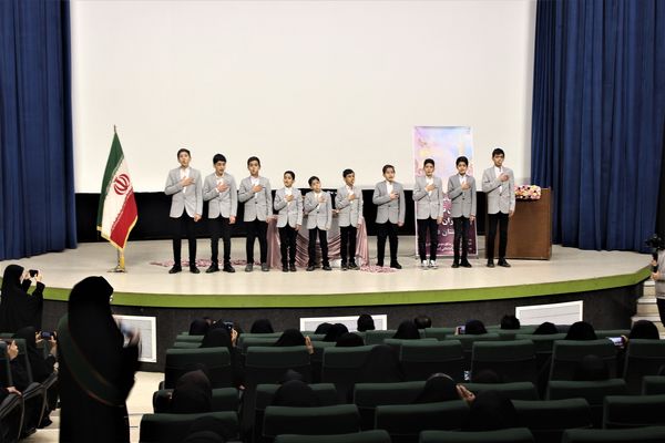 همایش مربیان تربیتی و مشاوران جهادی آموزش و پرورش قم