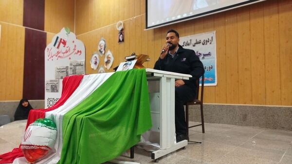 برگزاری دوره عملی آمادگی دفاعی برای دانش‌آموزان هنرستان‌های تویسرکان