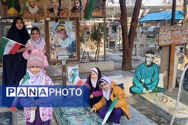 اجرای طرح «لاله‌های روشن» در دبستان آزاده ناحیه 2 شهرری 