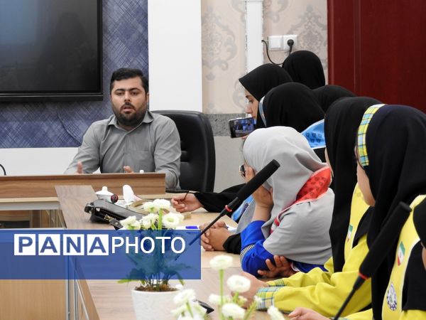 مراسم تجلیل از مجریان برتر و دانش‌آموز خبرنگاران پانا نیشابور