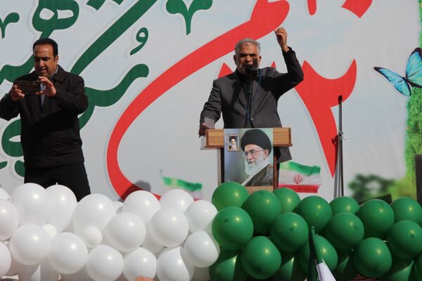 راهپیمایی ۲۲ بهمن در شهرستان بم 