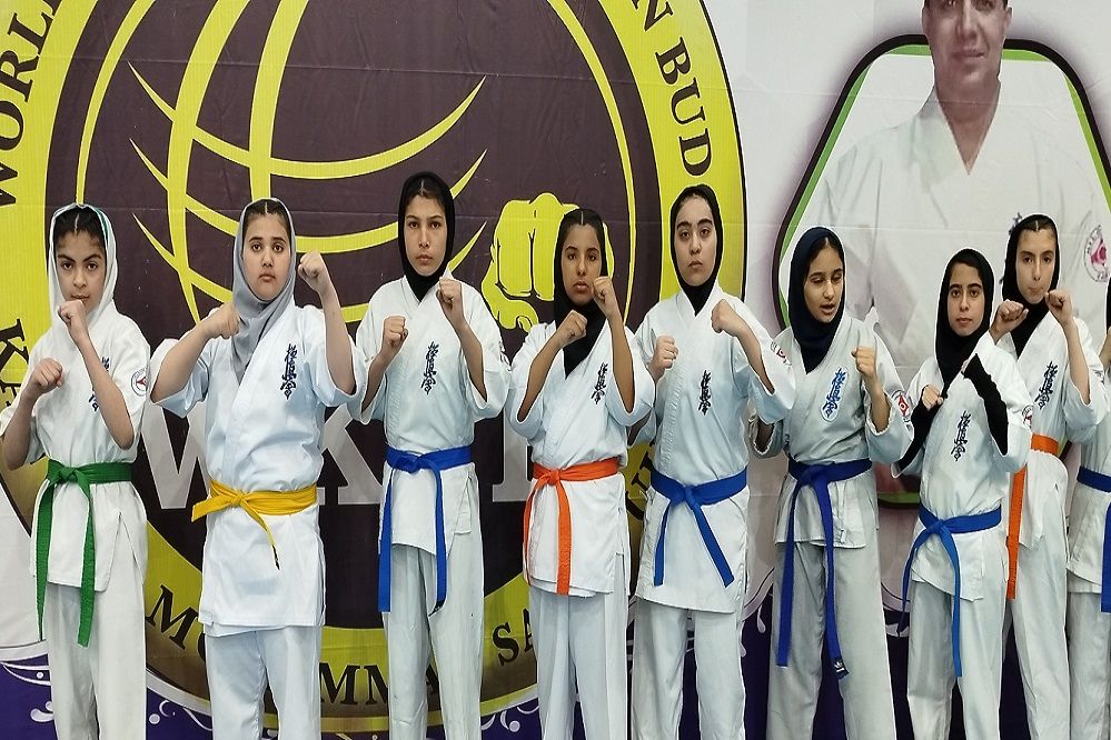 افتخارآفرینی ۱۸ دانش‌آموز کاراته‌کار کرخه در میان ۵۰۰ ورزشکار کشوری