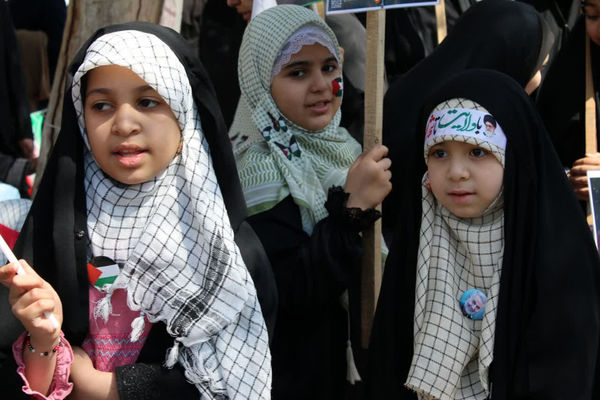 اعلام همبستگی مردم قم با فلسطین در راهپیمایی روز جهانی قدس