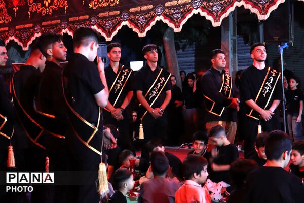 مراسم عزاداری شب سوم محرم در شهرک شیرودی اسلامشهر