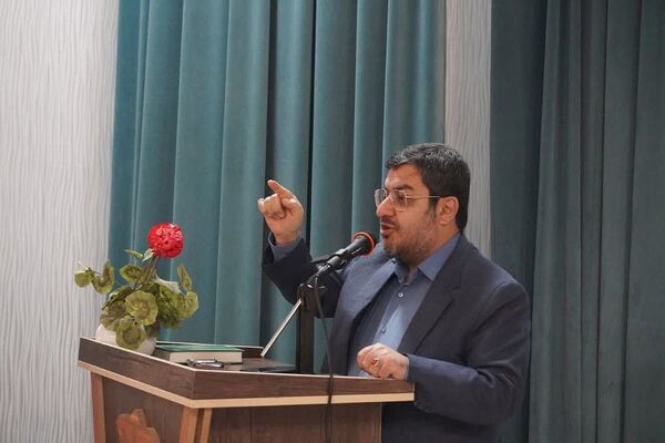 اعزام دانش‌آموزان دختر شهرستان‌های تهران به اردوهای راهیان نور