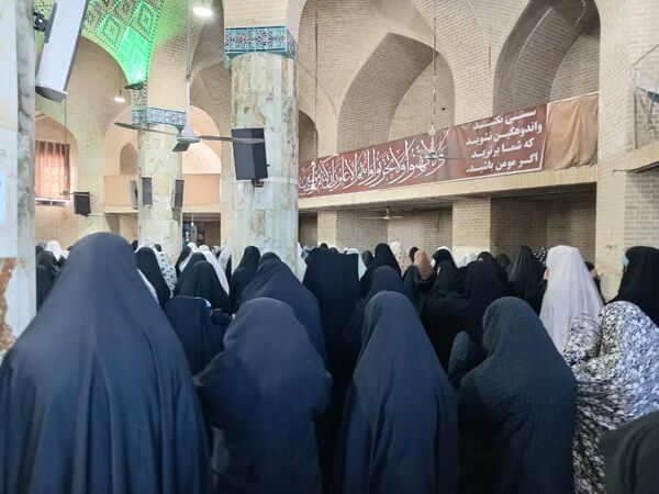 تجلی پیوند مدرسه و مسجد 
