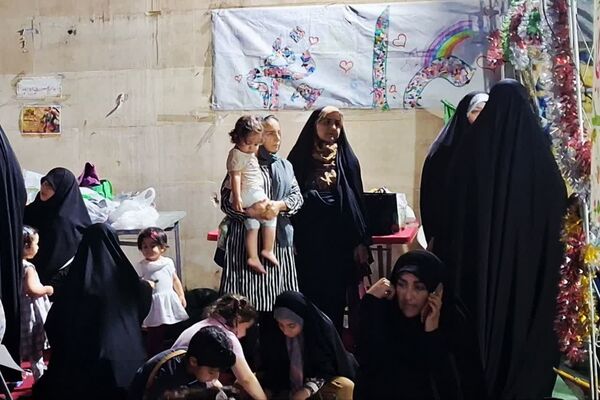 پای پیاده‌ها؛ روایتی از مردمی که خیابان‌ها را خانه کردند 