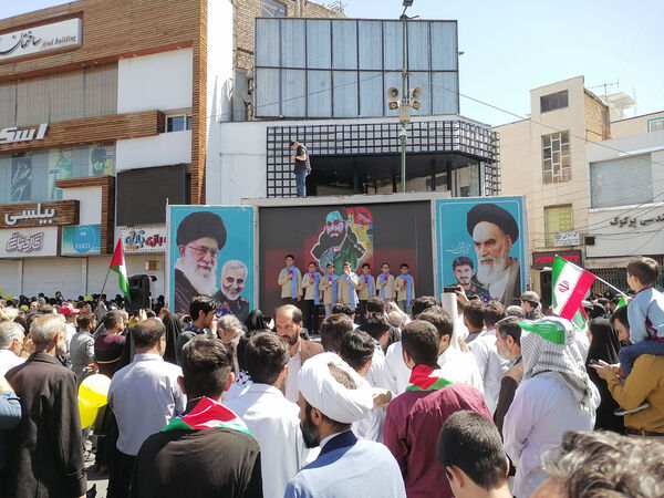 راهپیمایی روز قدس همراه با تشییع پیکر شهید صداقت در قم