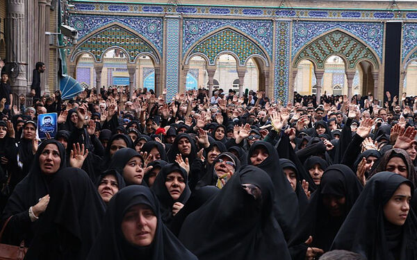وداع با پیکر مطهر شهید سیدمهدی موسوی در شهرری