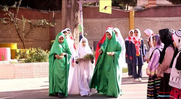 همایش وطن یار در دبستان فاطمیه گرگان