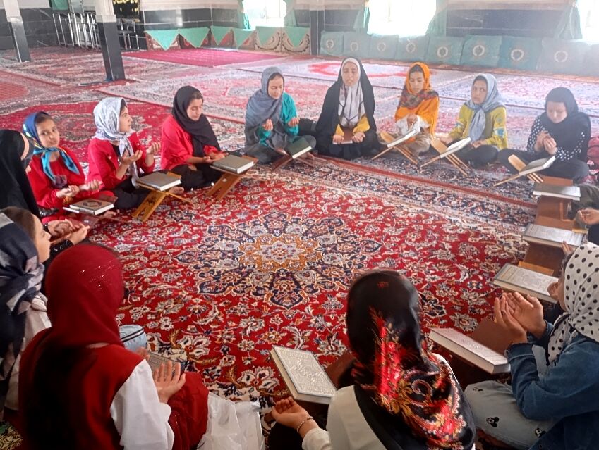 برگزاری کلاس تابستانی قرآن در روستای گزکوه