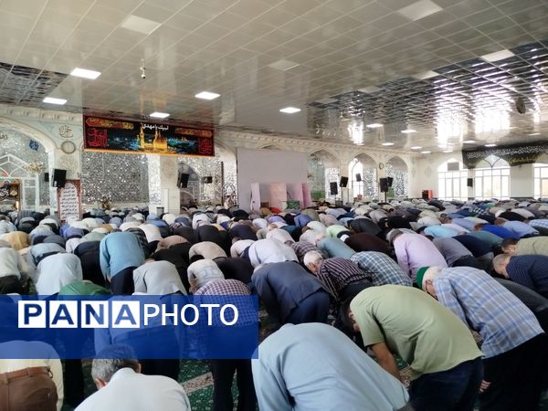 حضور پرشور جوانان و نوجوانان در نماز جمعه کاشمر