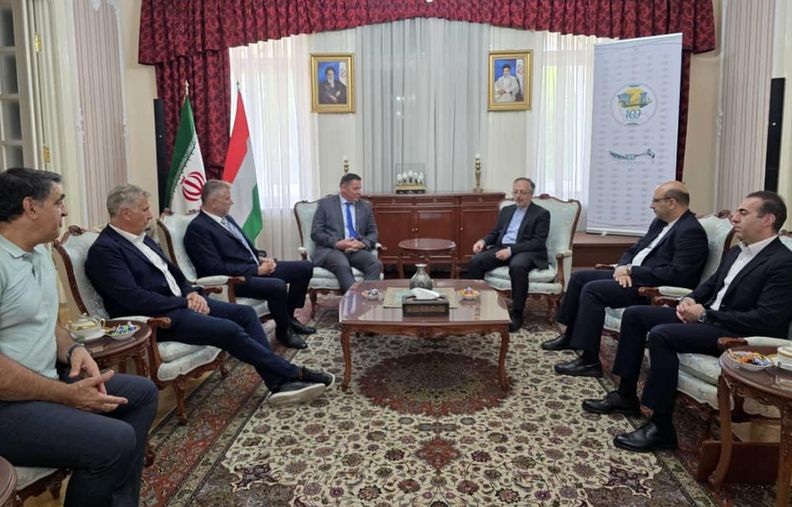 سفارتخانه‌ها حلقه اتصال تعاملات ورزشی با دنیا