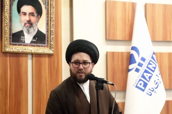 پیام تبریک رئیس سازمان دانش آموزی استان قم به مناسبت روز خبرنگار