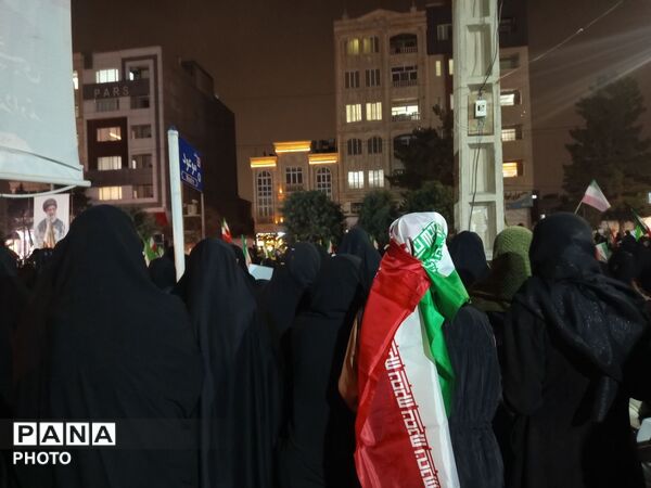 قرار شبانه مردم بصیر و انقلابی نیشابور