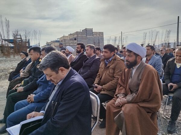 آیین افتتاحیه برق و گودبرداری نهضت ملی مسکن سایت دانشگاه بلوار پیام نور شهرستان کاشمر 