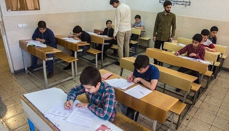 تقویت سلامت روان و مهارت‌های زندگی در اولویت برنامه‌های مدارس باشد