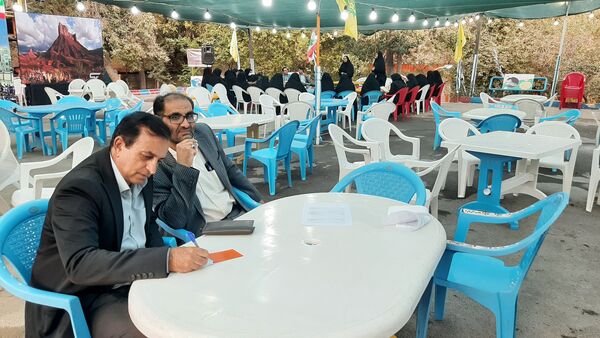 میم مثل مدیر 