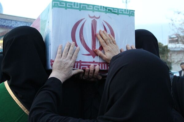 مراسم میزبانی شهدای گمنام دفاع مقدس در البرز