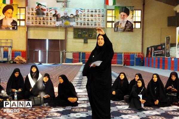 دانشگاه آزاد شهرقدس؛ مأمن زائران اردبیلی در مسیر وداع با رهبر شهید