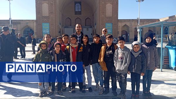 اقامه نماز عبادی سیاسی جمعه همزمان با ایام دهه فجر و اعیاد شعبانیه 