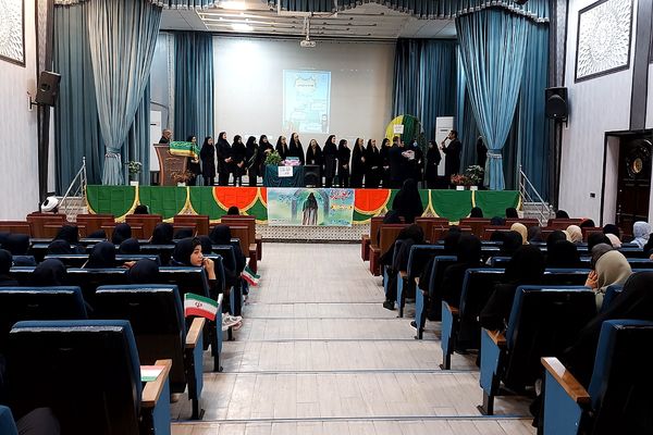 افتتاحیه طرح مصباح الهدی و جشن میلاد حضرت زینب(س) دبیرستان ریحانه النبی باقرشهر 