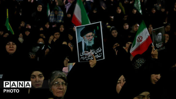 شکوه همبستگی در نجف آباد