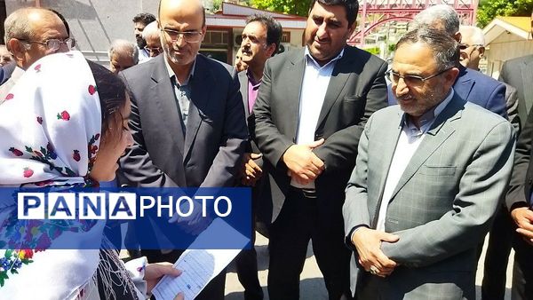 نشست صمیمی نخبگان و فرهنگیان سوادکوه با حضور معاون پارلمانی وزیر آموزش‌وپرورش 