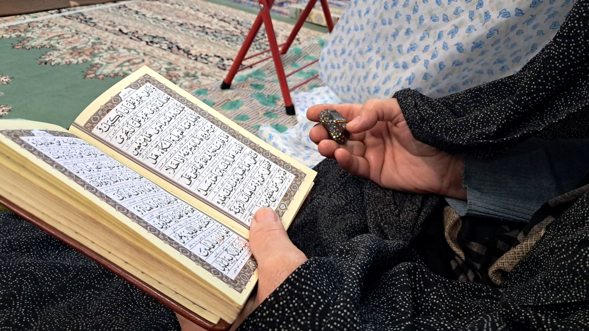 اعتکاف، زمانی میان زمین و آسمان