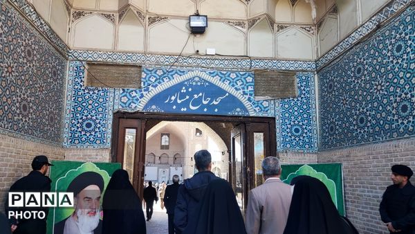 دومین نماز عبادی سیاسی جمعه ماه رمضان در نیشابور