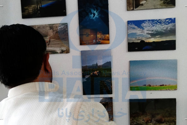 نمایشگاه دائمی عکس دانش‌آموزی در کانون شهید مطهری و شهیده سمیه افتتاح شد